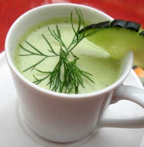 Cool Cucumber soup with dill and apples for summer.